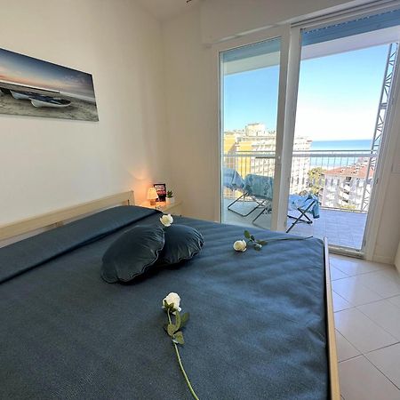 Appartamenti La Torre Lignano Sabbiadoro Kültér fotó
