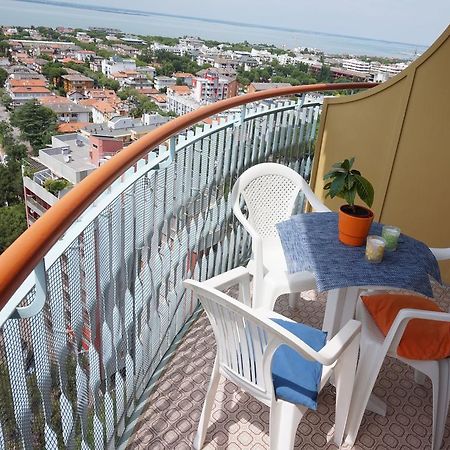 Appartamenti La Torre Lignano Sabbiadoro Kültér fotó