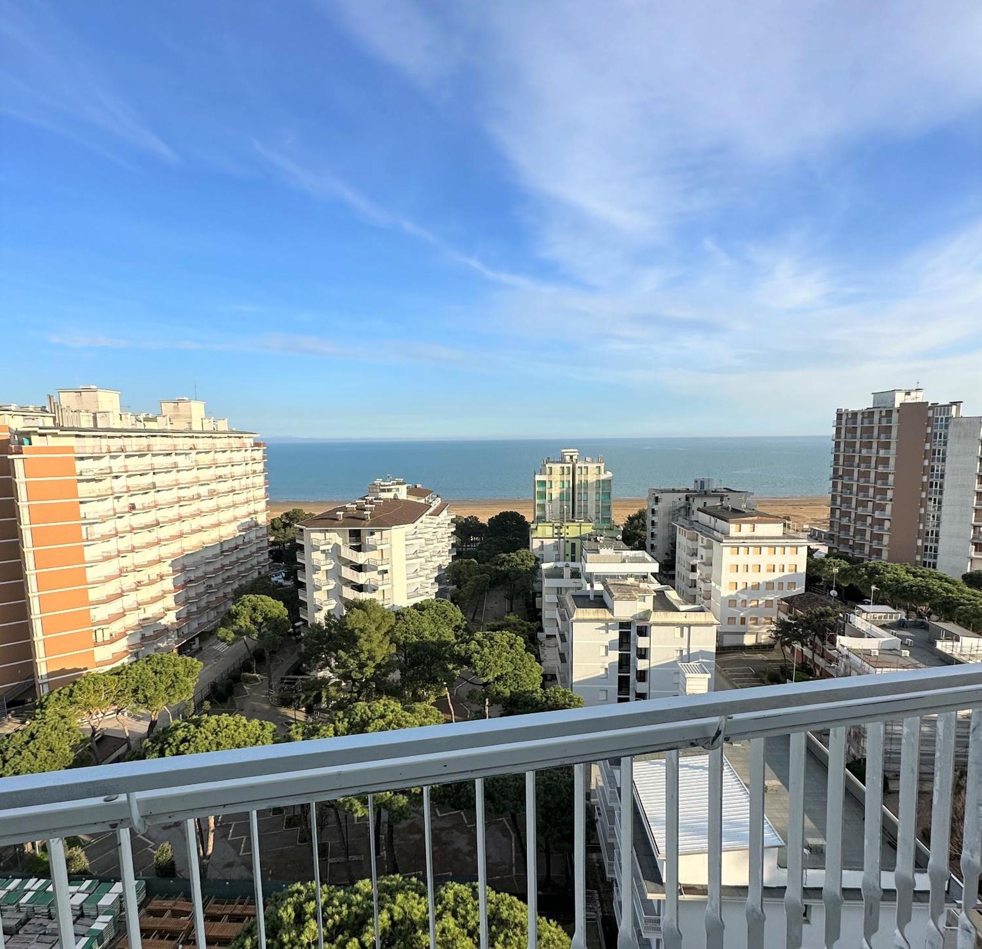 Appartamenti La Torre Lignano Sabbiadoro Kültér fotó