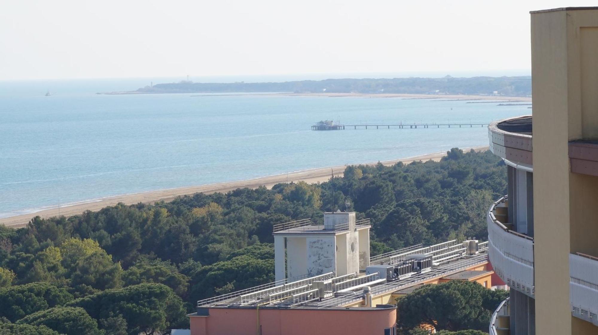 Appartamenti La Torre Lignano Sabbiadoro Szoba fotó