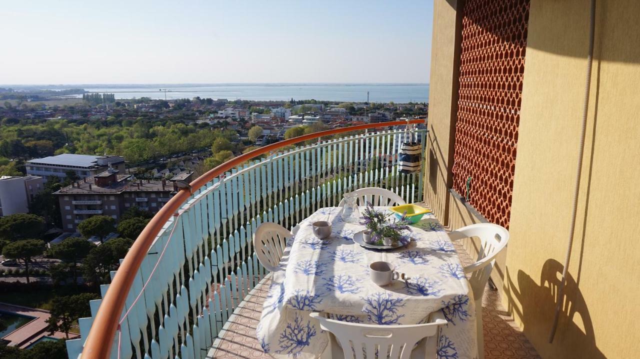 Appartamenti La Torre Lignano Sabbiadoro Kültér fotó